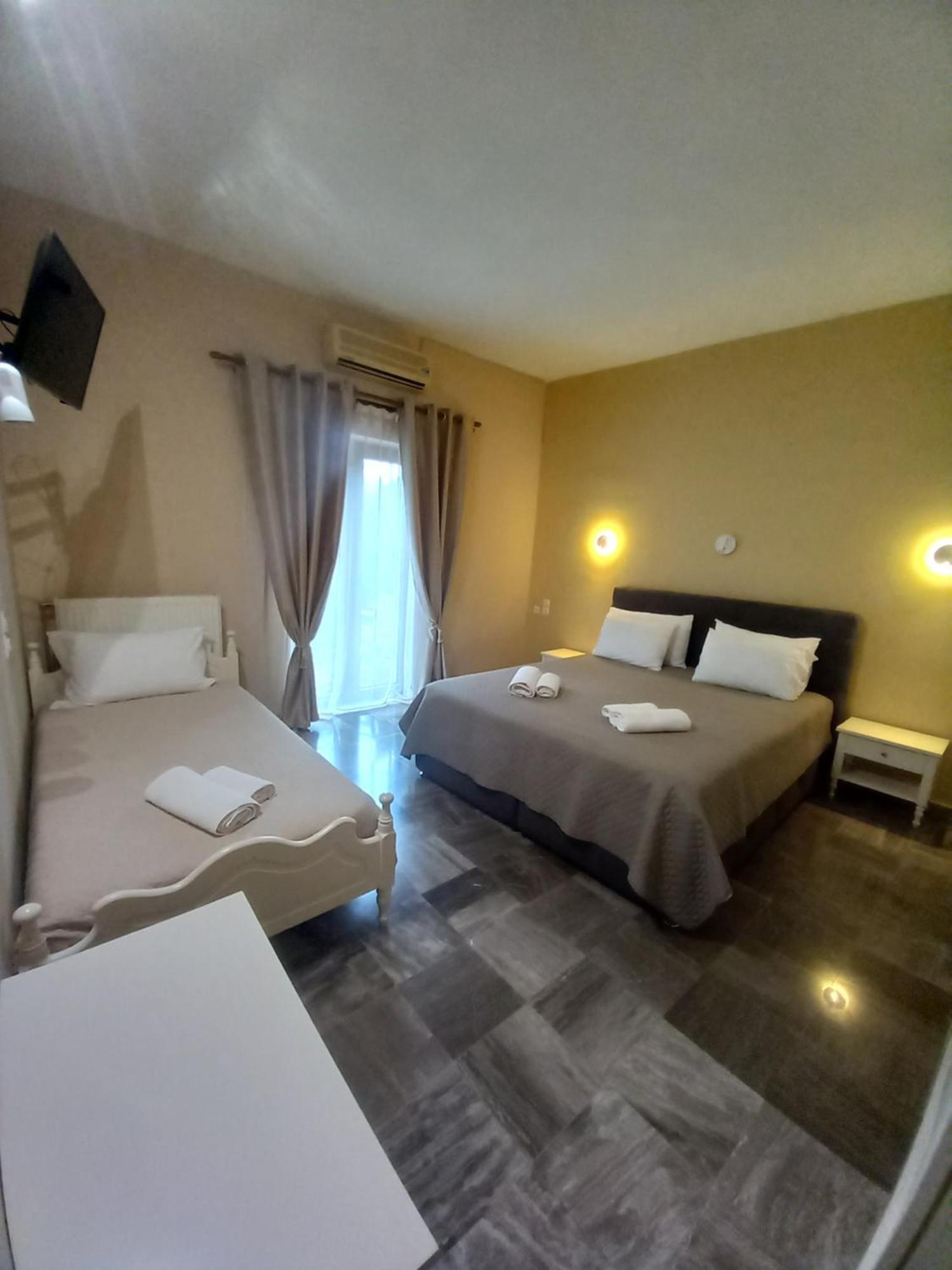 Hermes Hotel Mithimna Exteriér fotografie