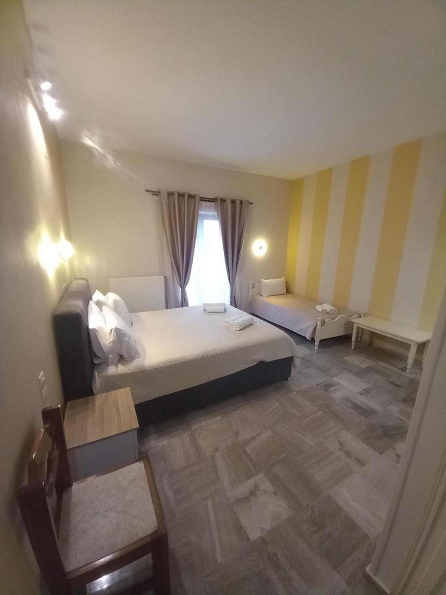 Hermes Hotel Mithimna Exteriér fotografie